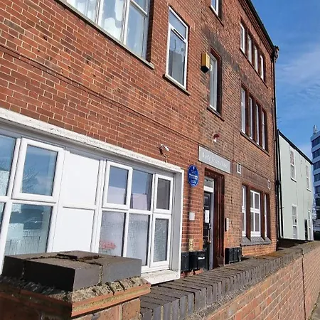 Entire Flat With Three Bedrooms N 2 Great Yarmouth Exterior photo